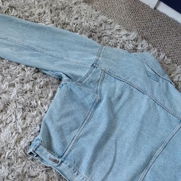 Vintage Denim Jacket with Medal Accents - Picture 7 of 8